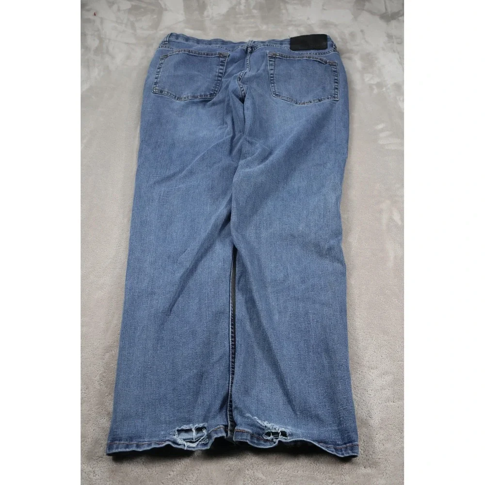 Eddie Bauer Jeans Mens 34x32 Blue Medium Wash Straight‎ Leg Denim Distressed